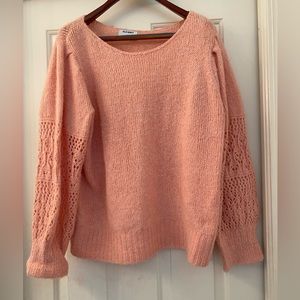 Old Navy crochet sleeve sweater